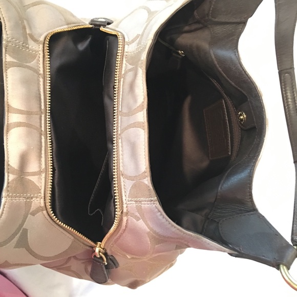 SIGNATURE COACH CAMPBELL HOBO TOTE SHOULDER BAG - Picture 6 of 8